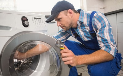 Proven Ways To Prevent Your Washer From Stinking
